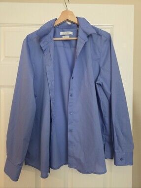 Foxcroft 18 Blue Fitted V-Neck Shirt Non-Iron Wrinkle Free Shaped